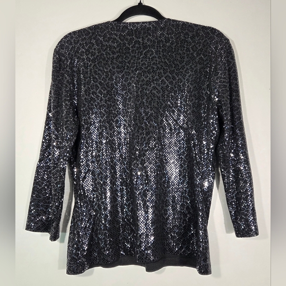 ST. JOHN METALLIC SEQUIN BLOUSE. - Picture 2 of 4